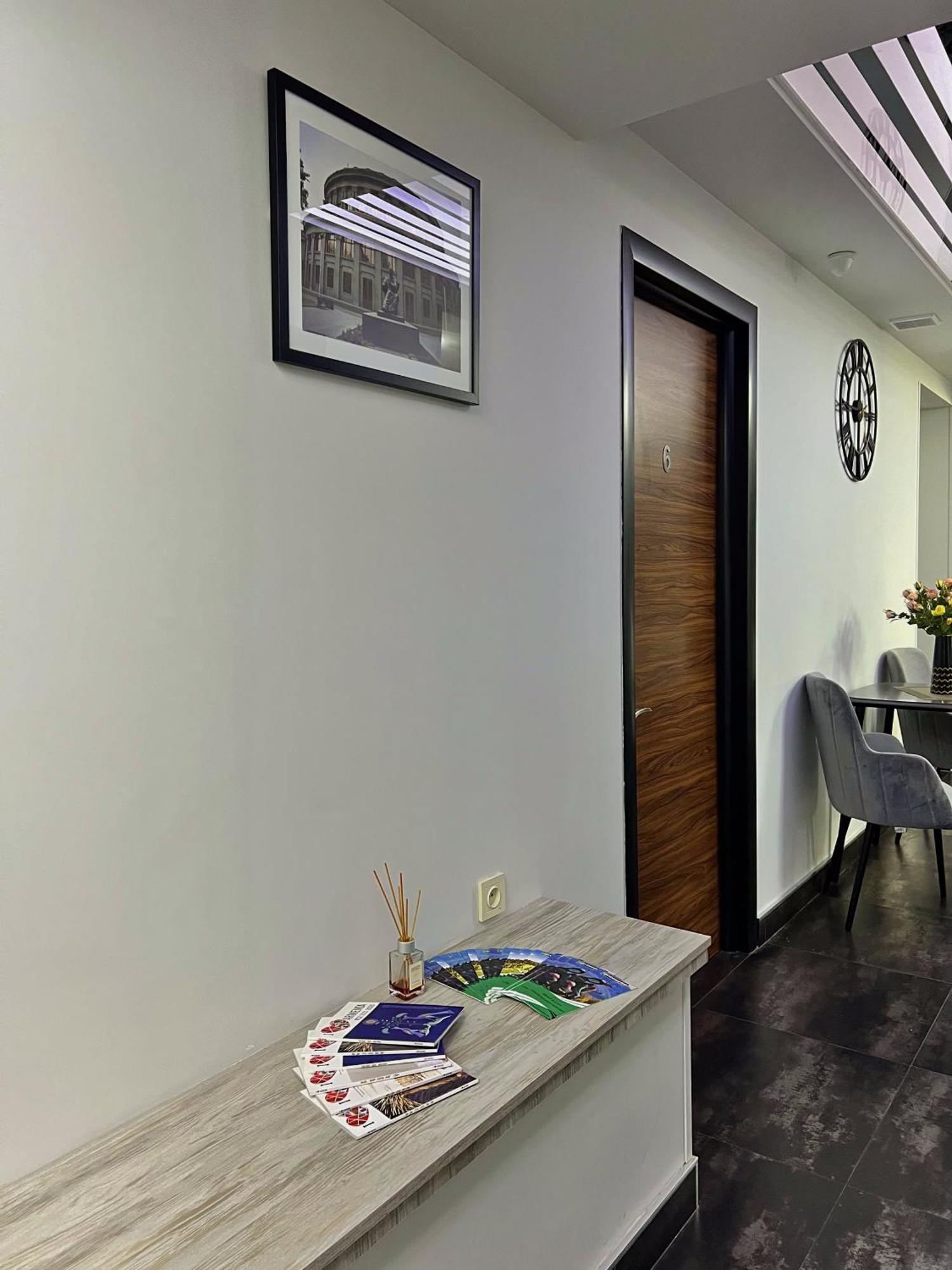 יירבאן Mashtots Hotel מראה חיצוני תמונה