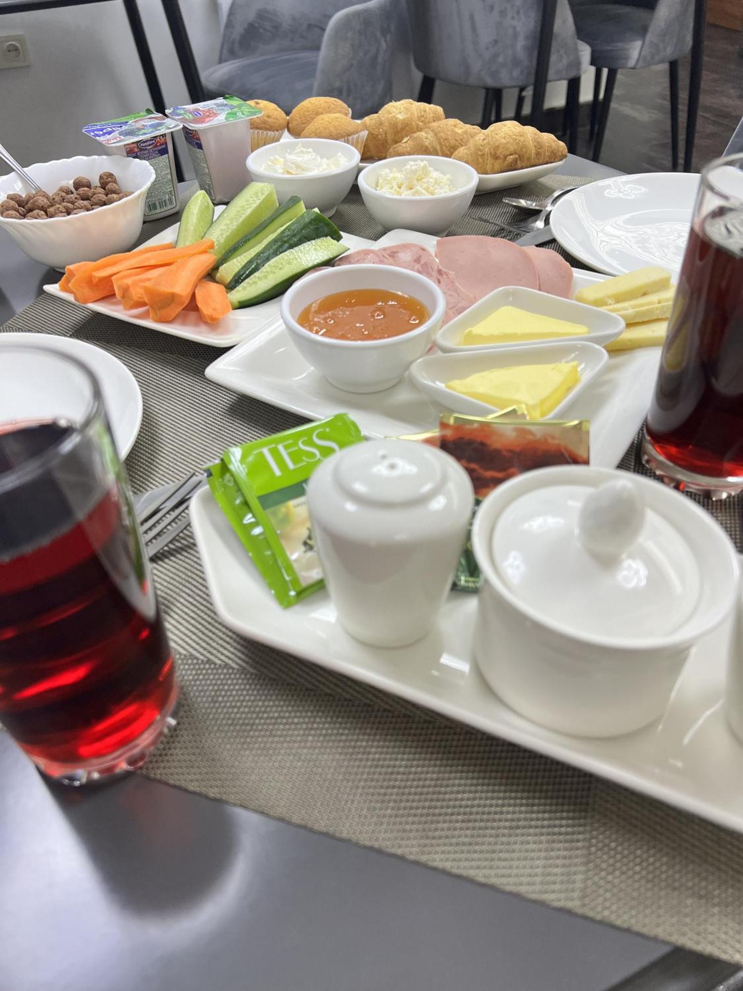 יירבאן Mashtots Hotel מראה חיצוני תמונה