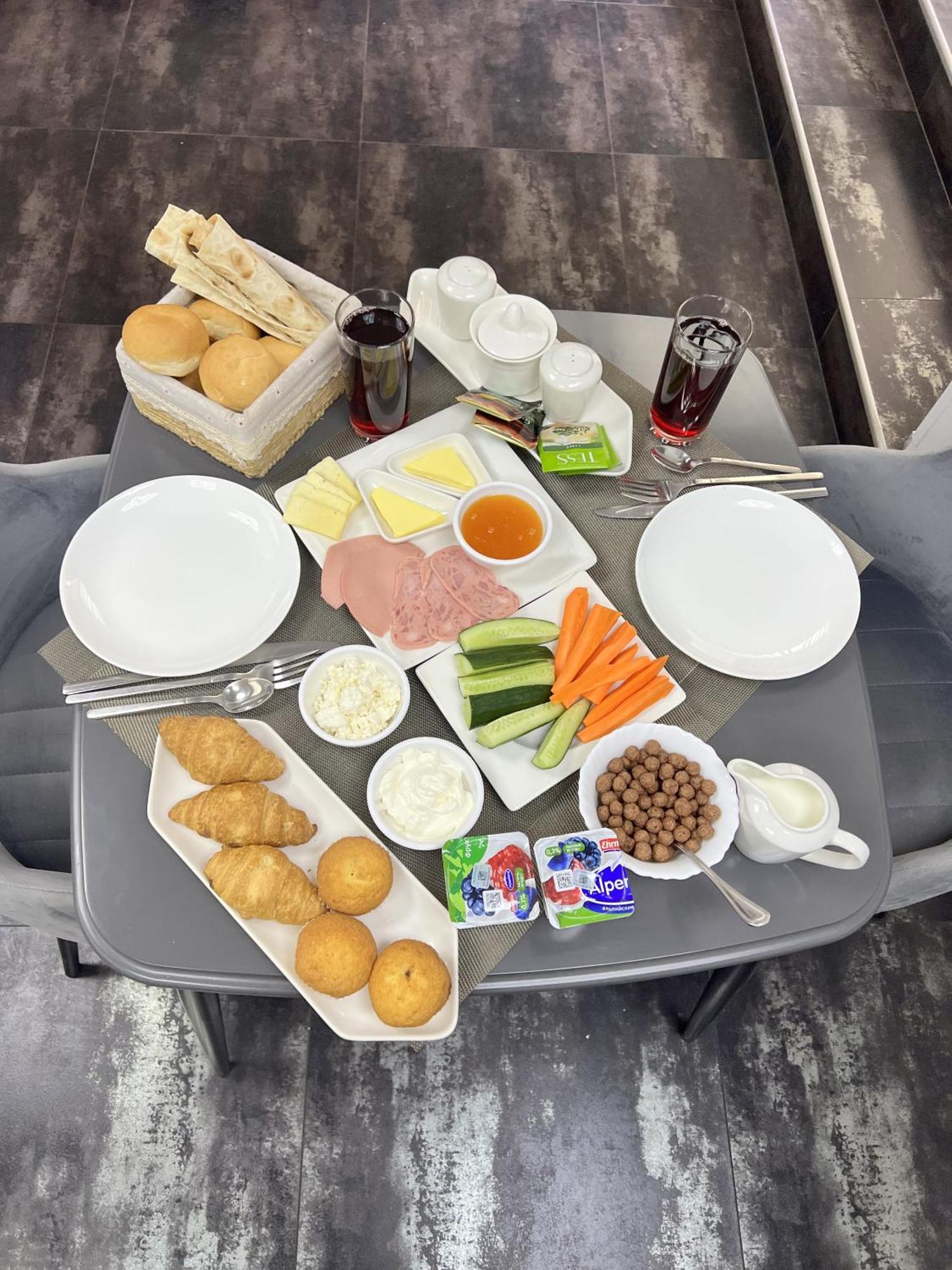 יירבאן Mashtots Hotel מראה חיצוני תמונה