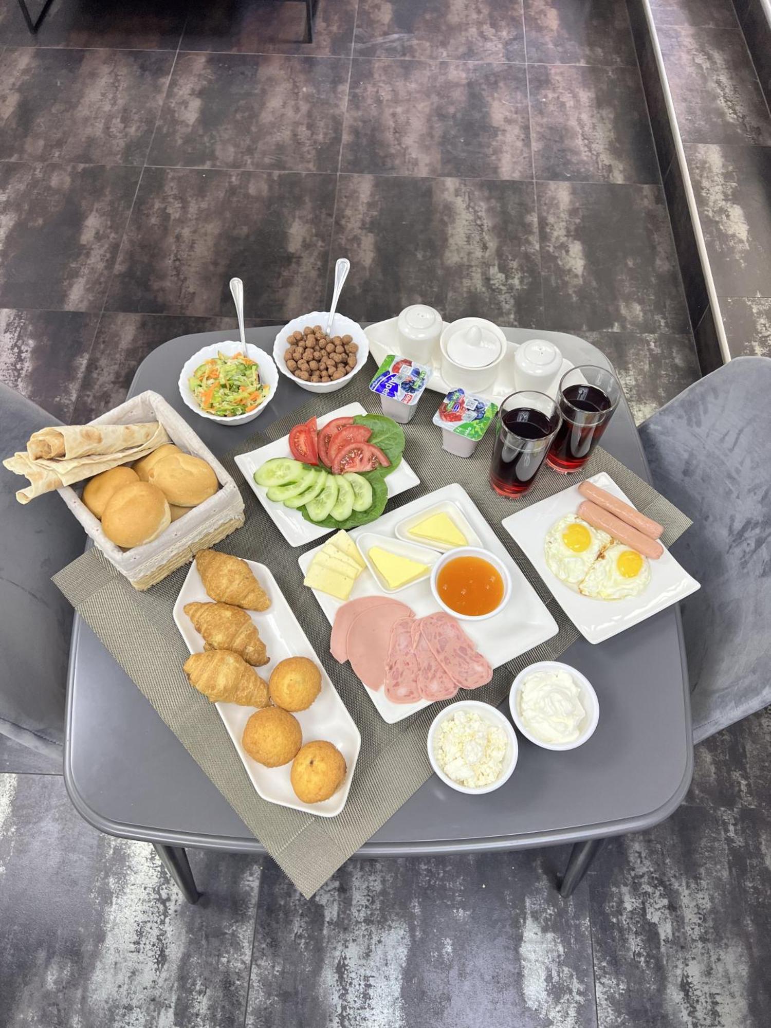 יירבאן Mashtots Hotel מראה חיצוני תמונה