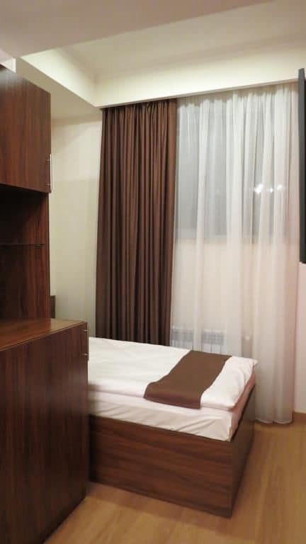 יירבאן Mashtots Hotel מראה חיצוני תמונה